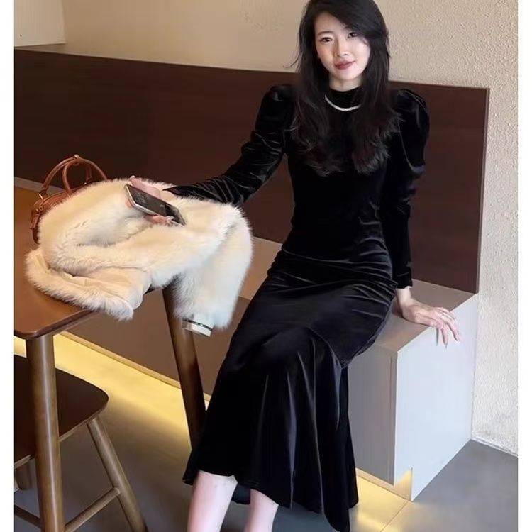 New Base-layer French-style Chic Korean Velvet Dress
