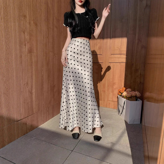 Elegant High-waisted Figure-flattering Pencil Skirt